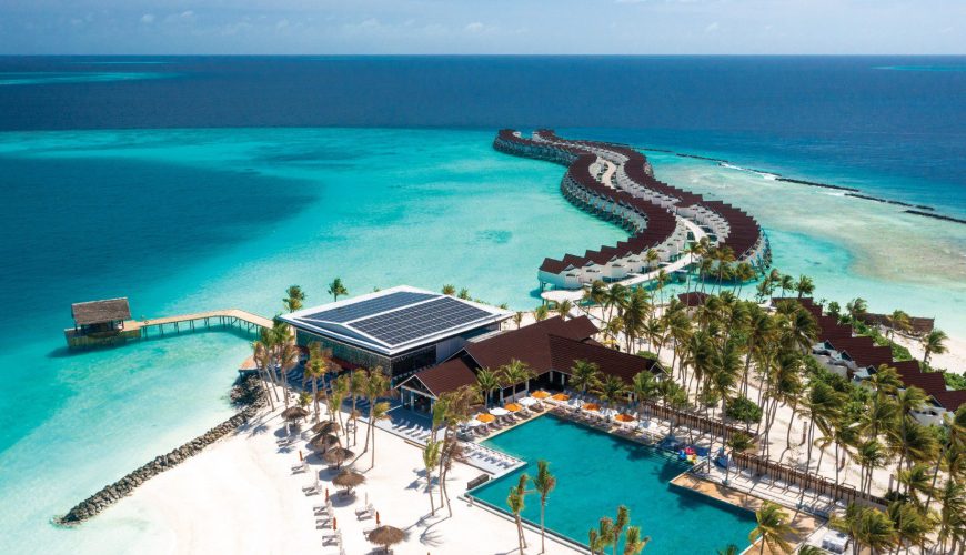 Hotel Oblu XPErience Ailafushi  4*