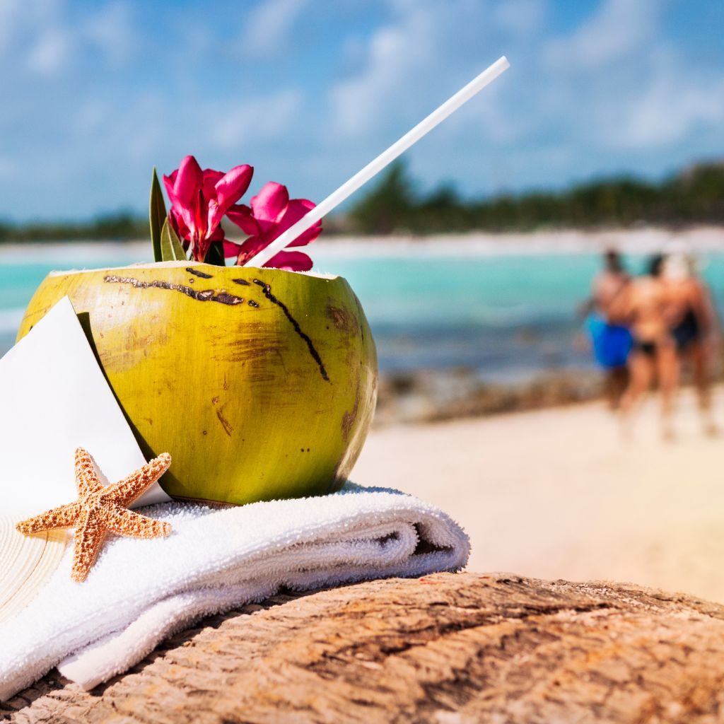 Bebida en Coco en El Caribe